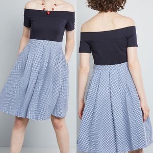 ModCloth A-Line Dress Off The Shoulder I Pockets S